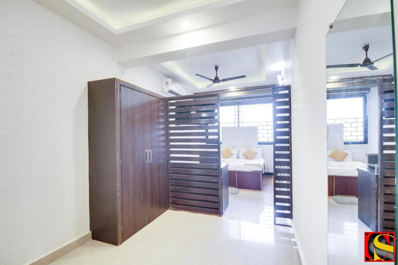 Hôtel Candolim Sands Extérieur photo